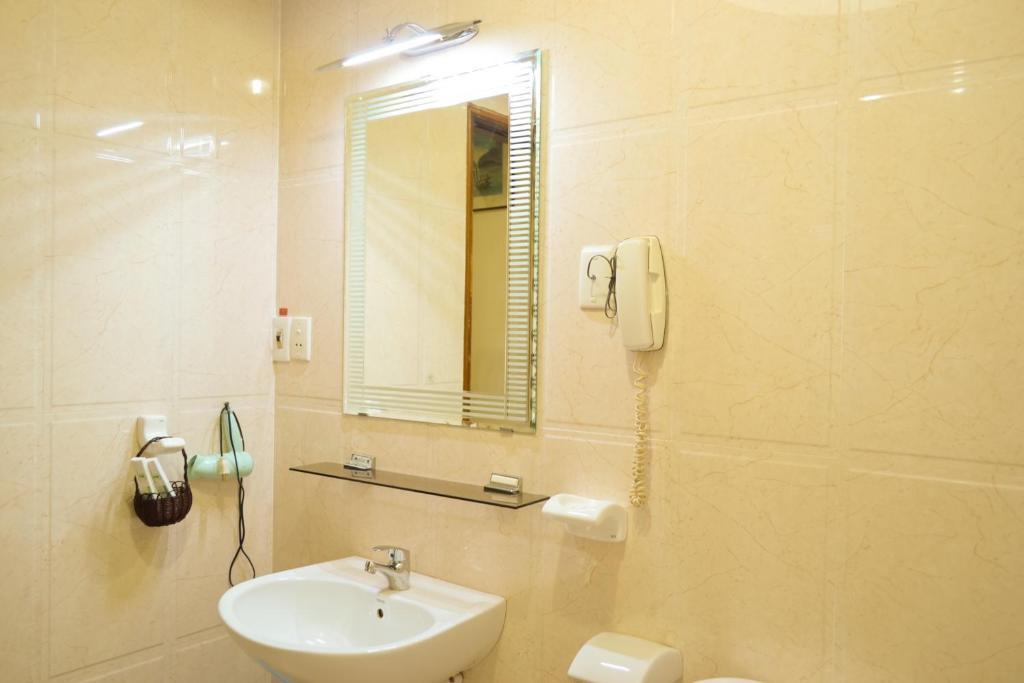 Evergreen Hotel